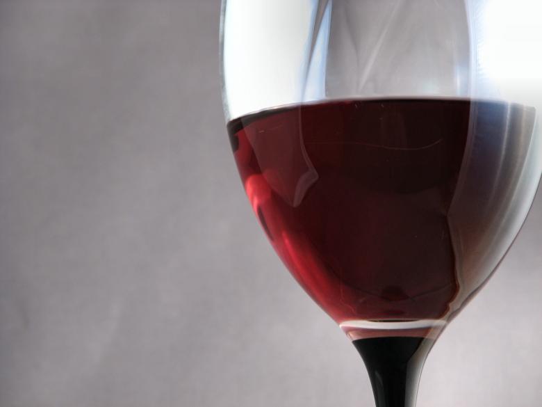 Free stock image of Glass of wine created by Benjamin Miller