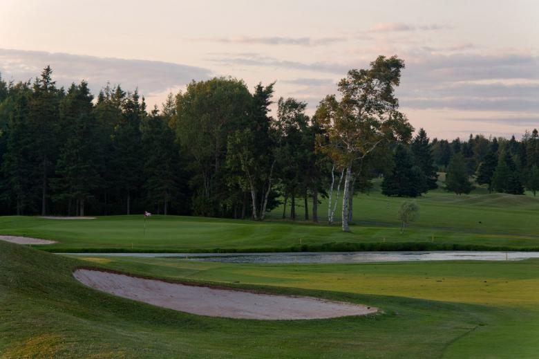 Free stock image of Golf course created by Geoffrey Whiteway
