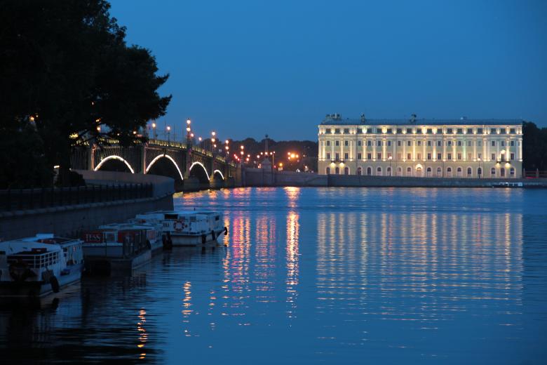 Free stock image of Saint Petersburg created by 2happy