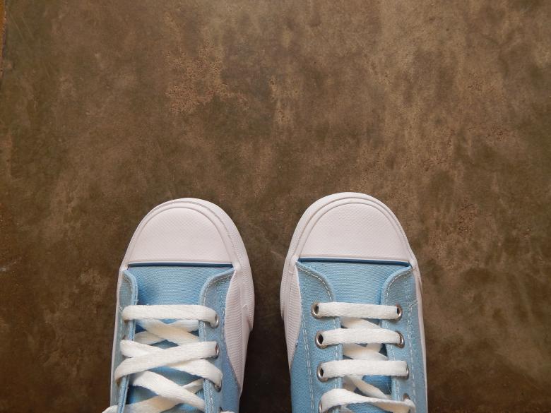 Free stock image of Looking at my feet created by Silvana