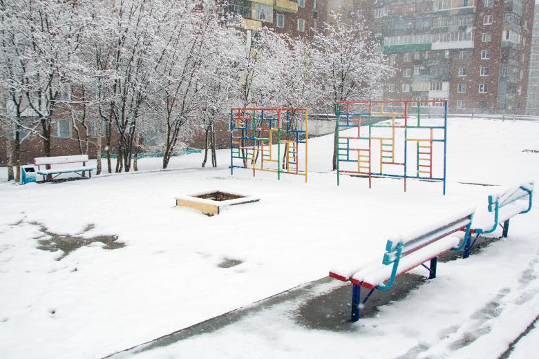 Free stock image of bench in snow created by 2happy