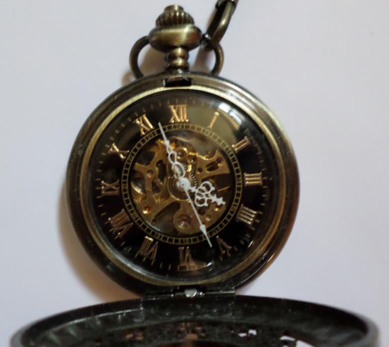 Free stock image of Skeleton Pocket Watch created by Mark Gleeson