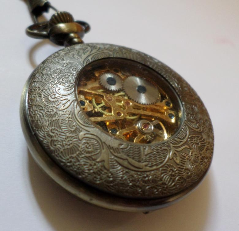 Free stock image of Skeleton Pocket Watch created by Mark Gleeson