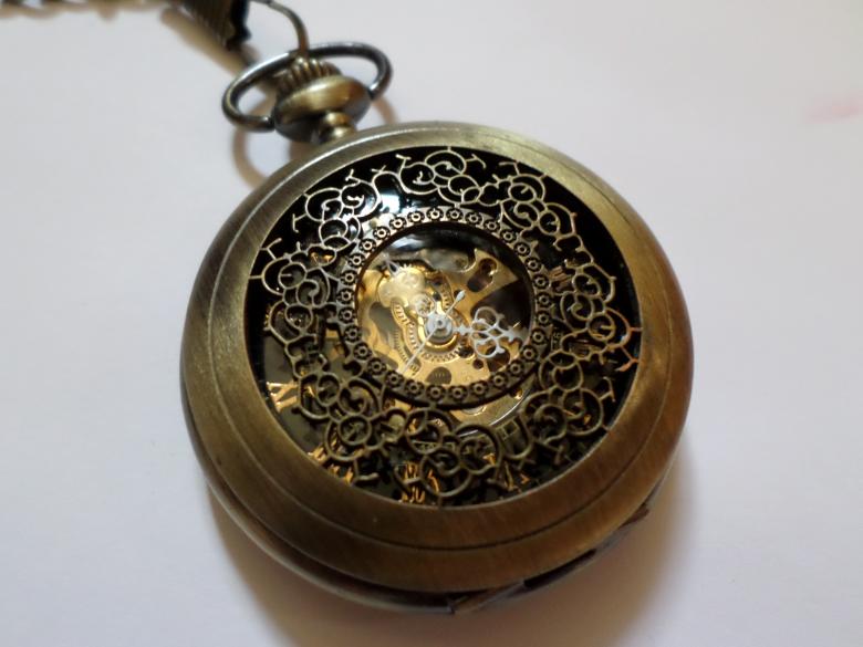 Free stock image of Skeleton Pocket Watch created by Mark Gleeson