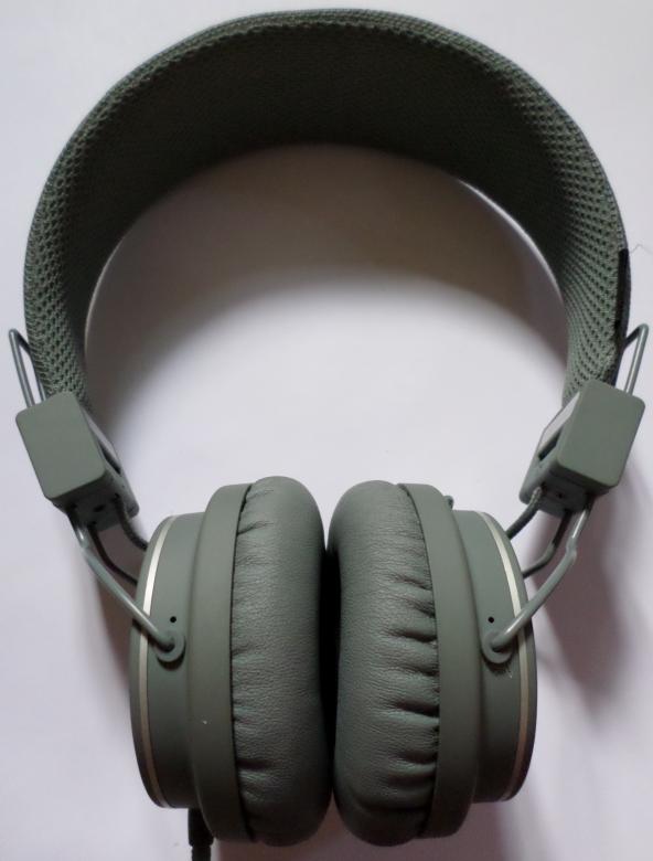 Free stock image of Grey Headphones created by Mark Gleeson