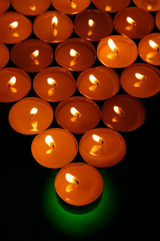 Free stock image of candles created by 2happy