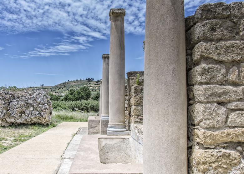 Free stock image of Columns created by Geoffrey Whiteway