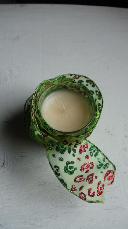 Free stock image of Holidays Red Green Candle created by Reggie K.
