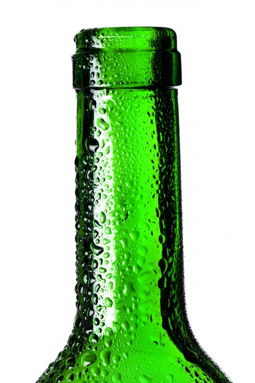 Free stock image of Wet Green Glass Bottle created by 2happy