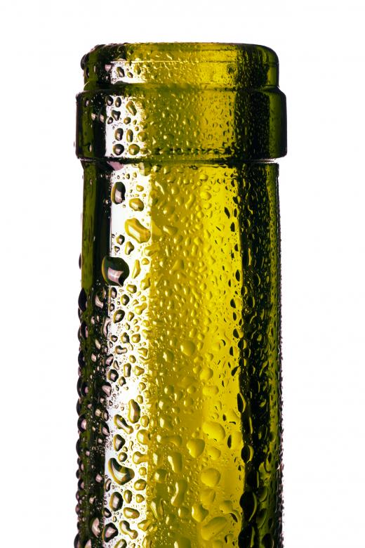 Free stock image of Droplets on Glass Bottle created by 2happy