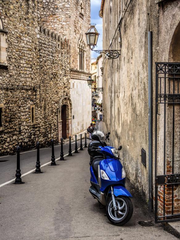 Free stock image of Motorcycle created by Geoffrey Whiteway