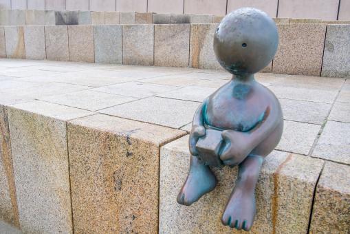 Free Stock Photo of lonely statue child