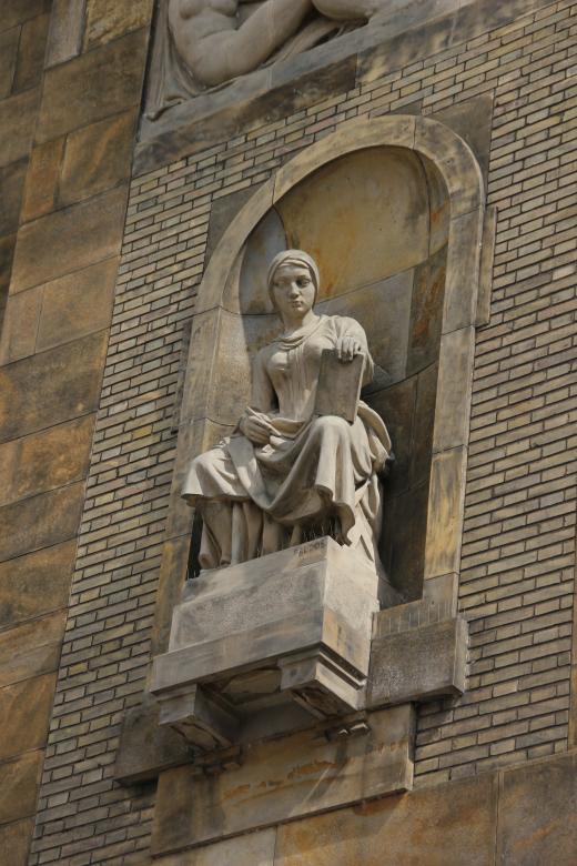 Free stock image of Statue created by 2happy