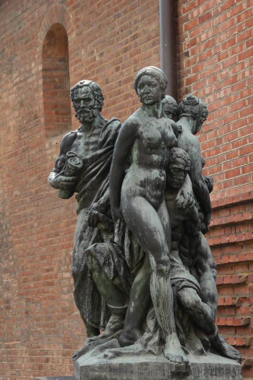 Free stock image of Statue created by 2happy