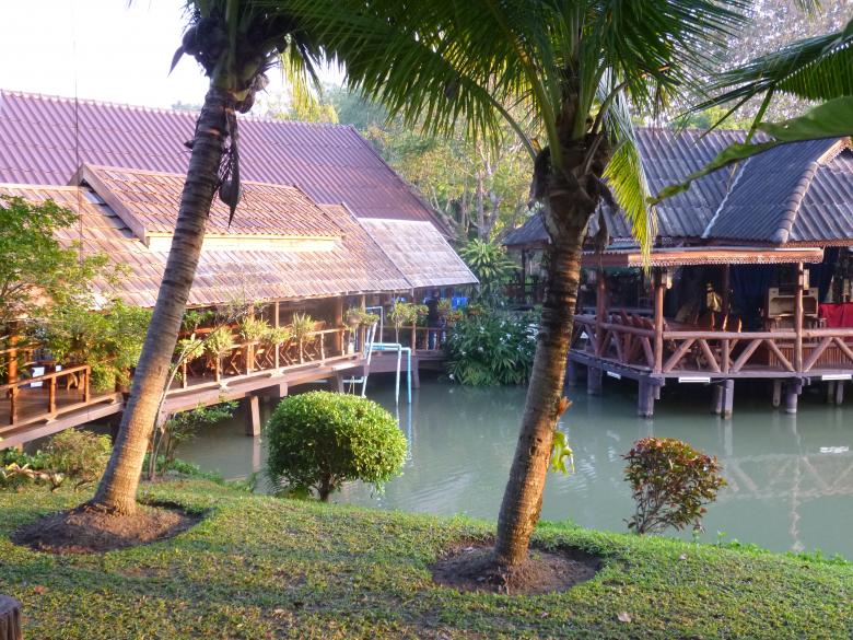 Free stock image of Restaurant on the Lake created by Yossi Shoshani
