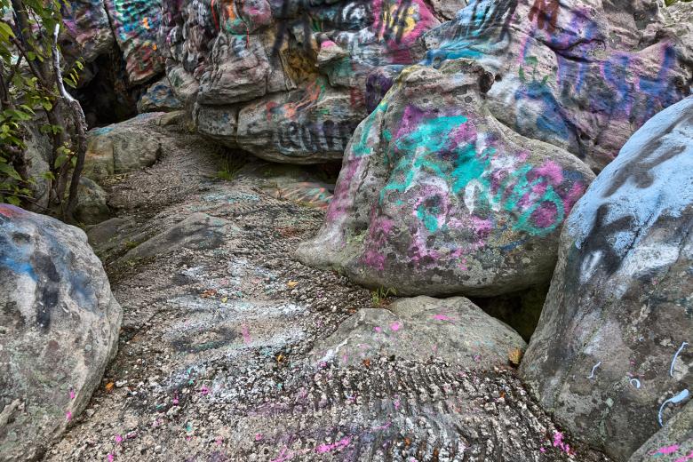 Free stock image of Dans Vibrant Rock - HDR created by Nicolas Raymond
