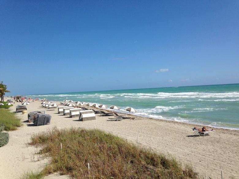 Free stock image of Hollywood Beach Florida created by Alla Khmelnitsky