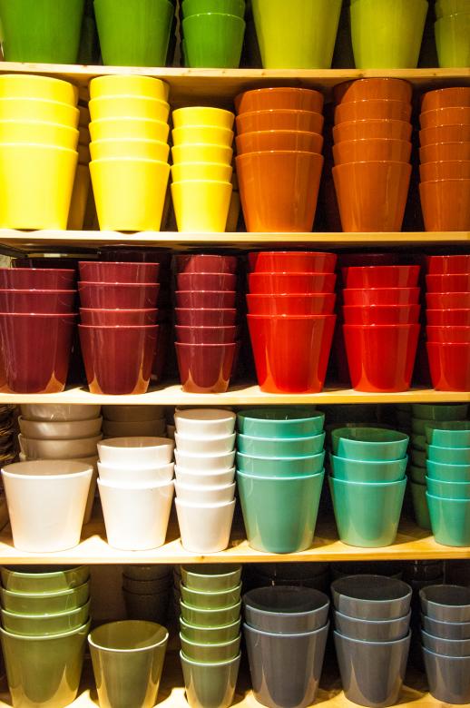 Free stock image of Colorful pots in shop created by Luka