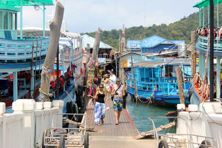 Free stock image of Bangbao pier created by Vincent Barlet