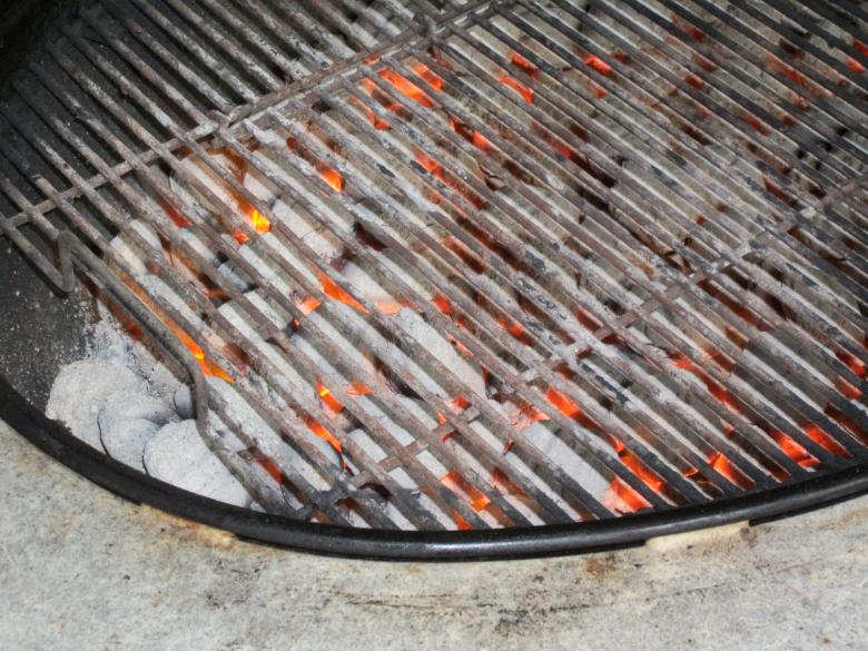 Free stock image of Hot coals in grill created by delicopsch56