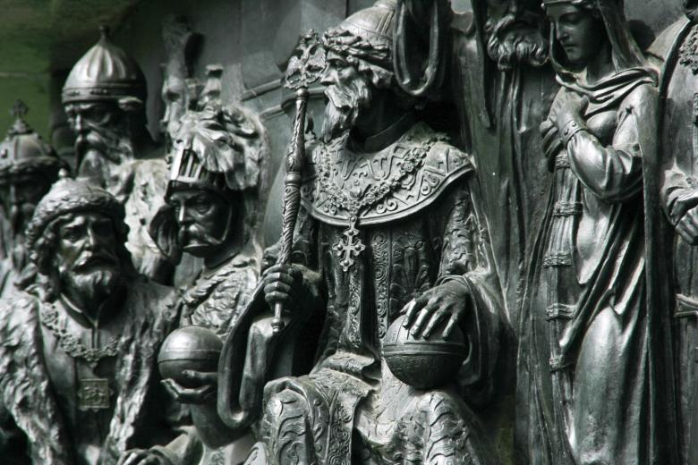 Free stock image of bronze monument close-up created by 2happy