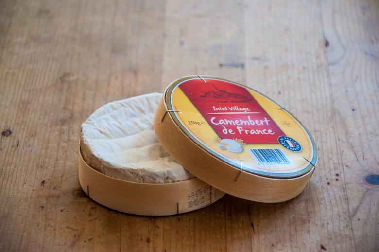 Free stock image of Camembert cheese created by Luka