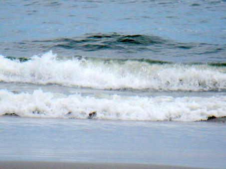 Waves Crashing On Beach - Free Stock Photo