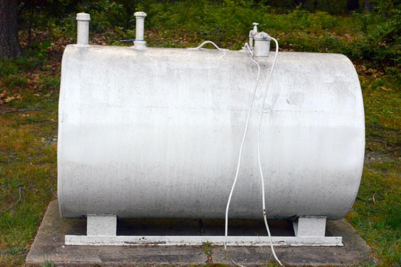 Free stock image of Oil Tank created by Vincent alvino