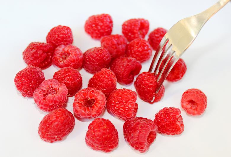 Free stock image of Eating raspberries created by Jack Moreh