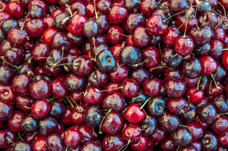 Free stock image of Sweet cherries as a background created by Luka