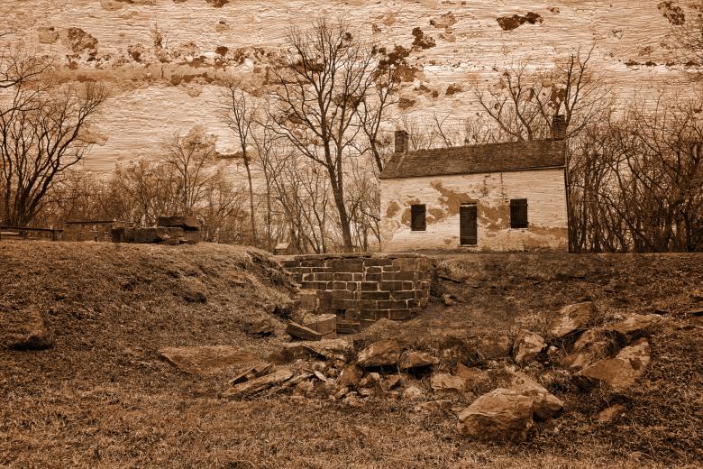 Free stock image of Rustic Lockhouse Mural created by Nicolas Raymond