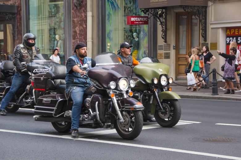 Free stock image of motorcyclists created by 2happy
