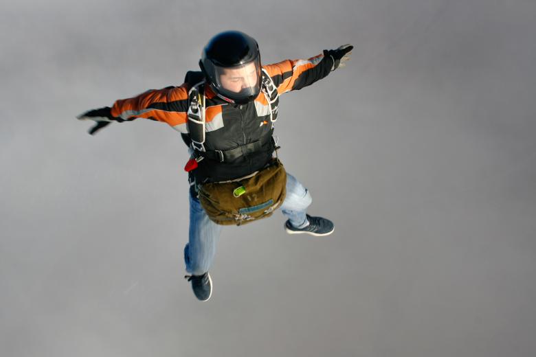 Free stock image of Skydiver created by skydie