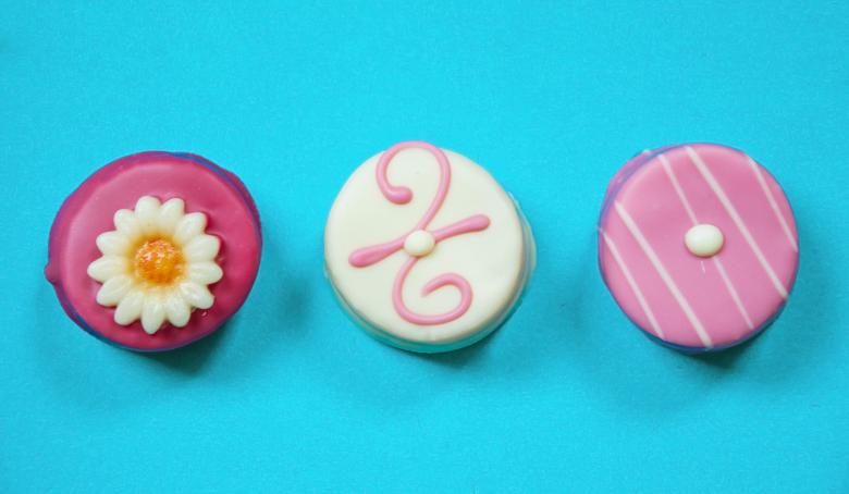 Free stock image of Small pink cakes created by Luka