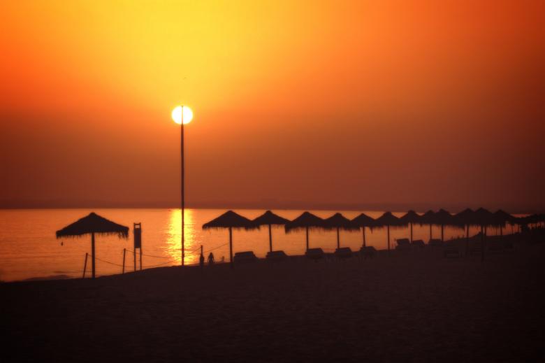 Free stock image of Sun on a stick - A fiery sunset created by Jack Moreh