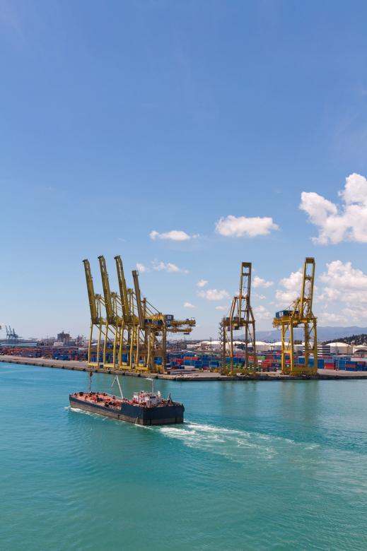 Free stock image of Tanker barge  created by Geoffrey Whiteway