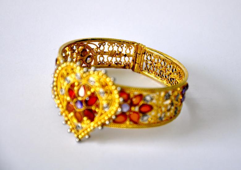 Free stock image of Golden Bangle created by Bilal Aslam