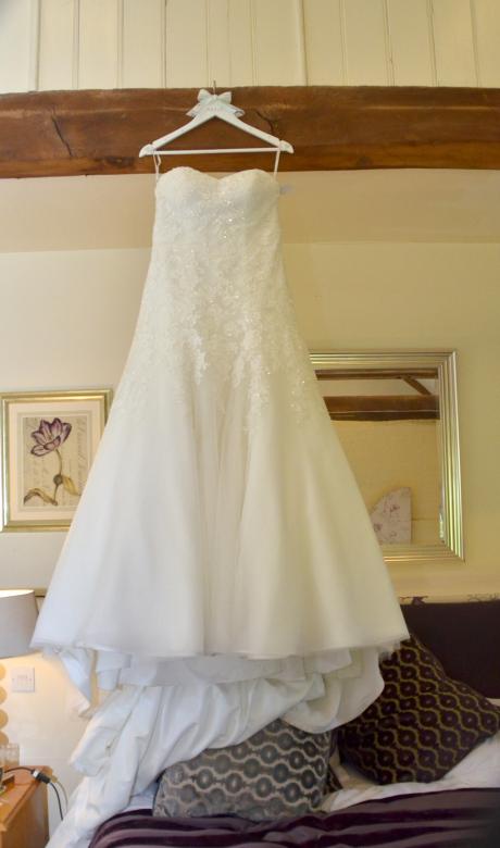 Free stock image of Wedding Dress created by Kate Towers 