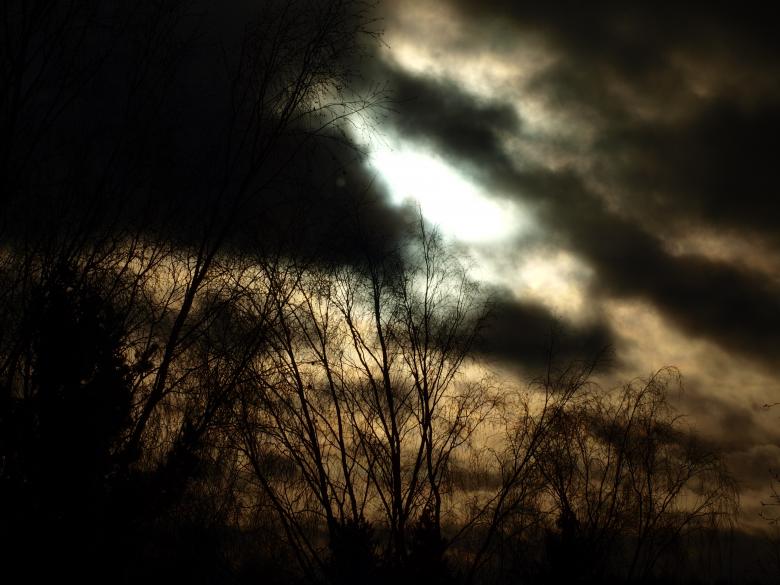Free stock image of Dark sun created by Marko Mäkinen