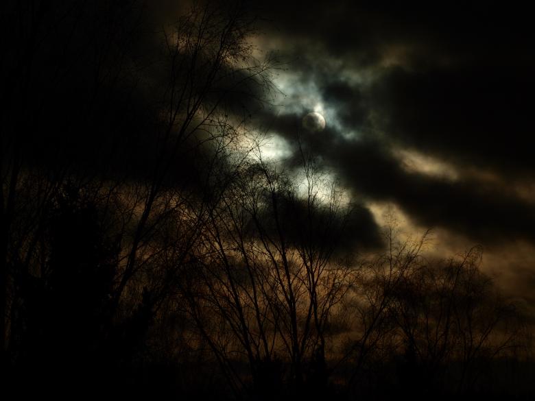 Free stock image of Dark sun created by Marko Mäkinen
