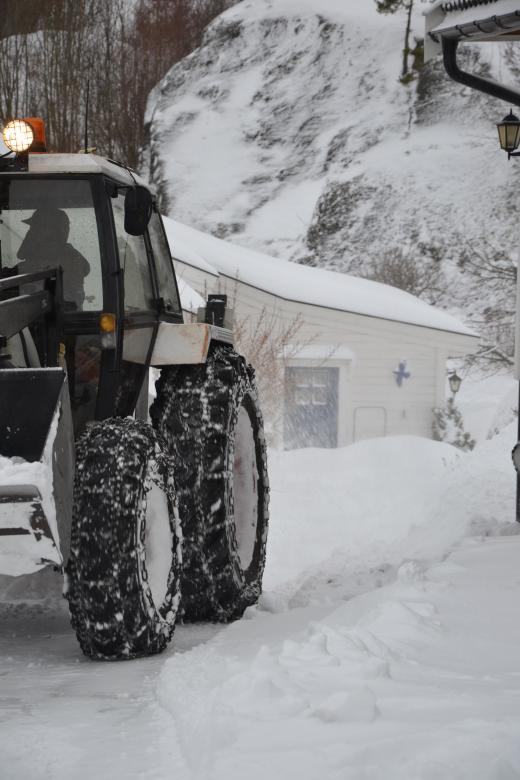 Free stock image of Tractor in winter created by Tomas Adomaitis