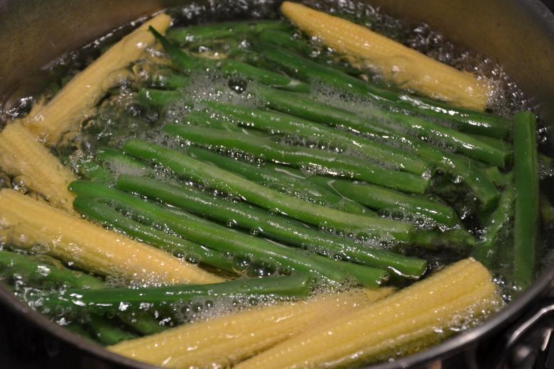 Free stock image of Boiling vegetables created by Tomas Adomaitis