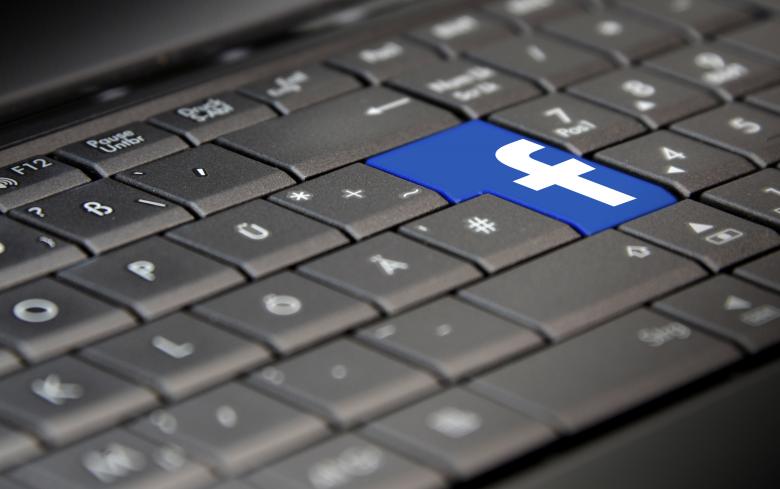 Free stock image of Facebook Logo on Laptop Keyboard created by Jack Moreh