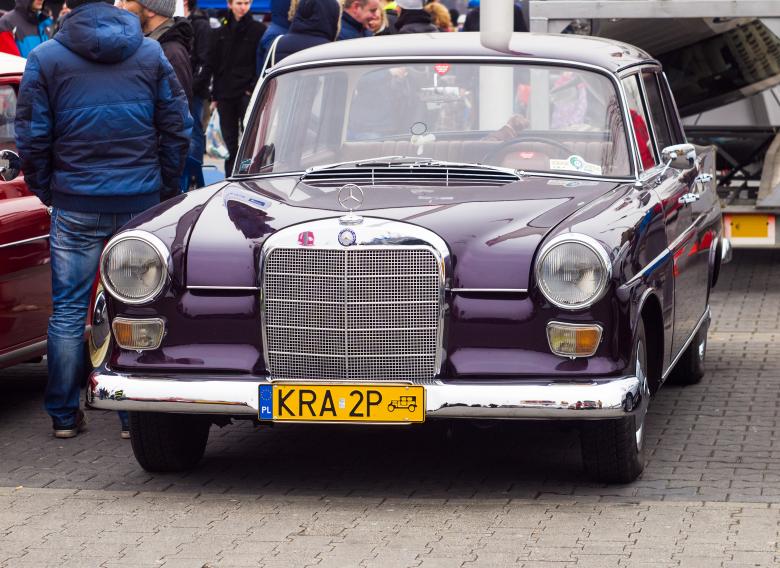 Free stock image of Mercedes created by Konrad Krajewski