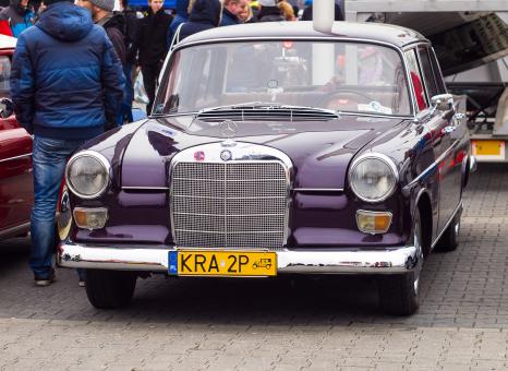 Mercedes