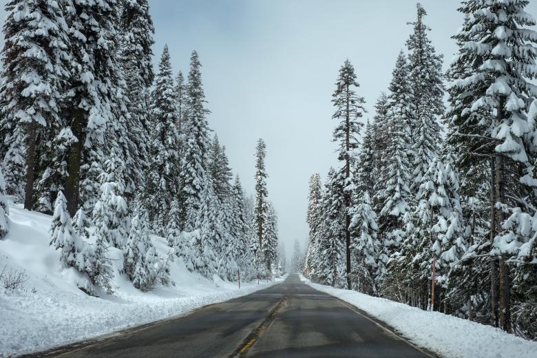 Free stock image of Cold road created by Unsplash