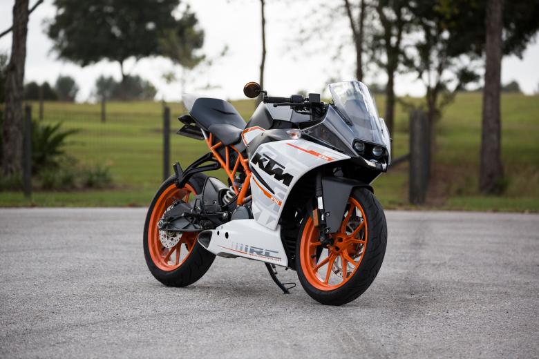 Free stock image of Sports Bike created by Unsplash