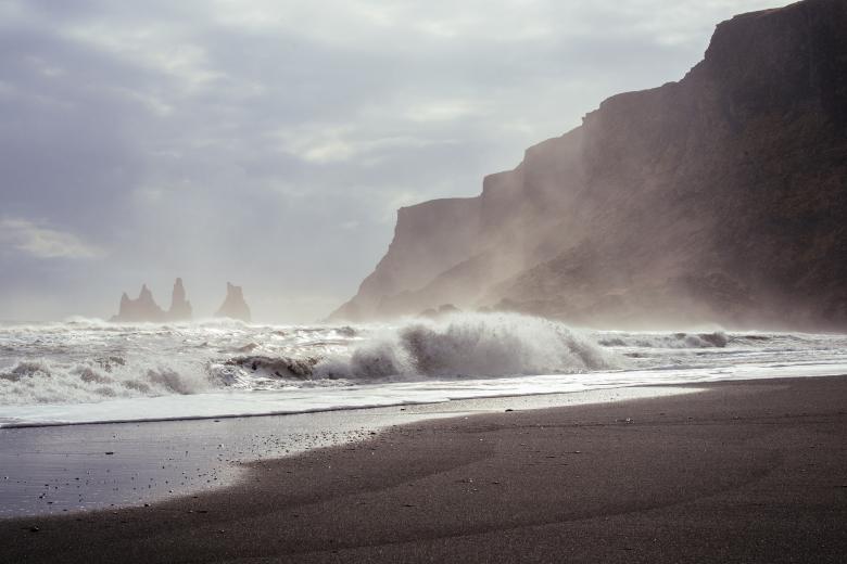 Free stock image of Rocky Shore created by Unsplash