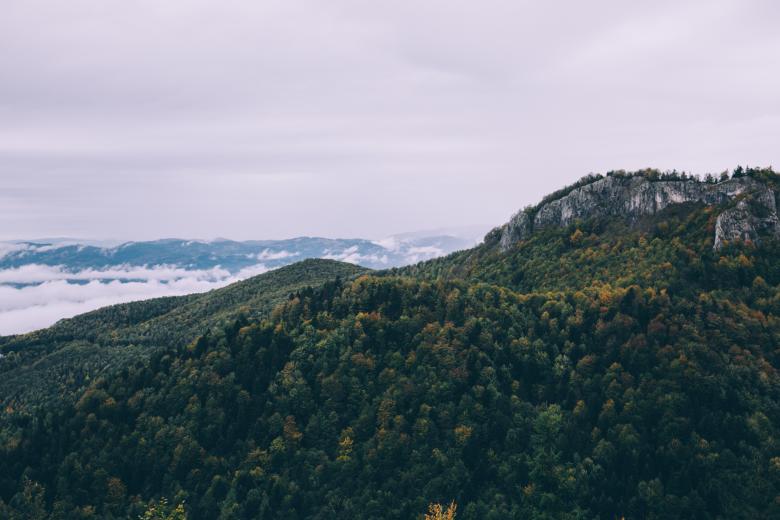 Free stock image of Green Mountain created by Unsplash