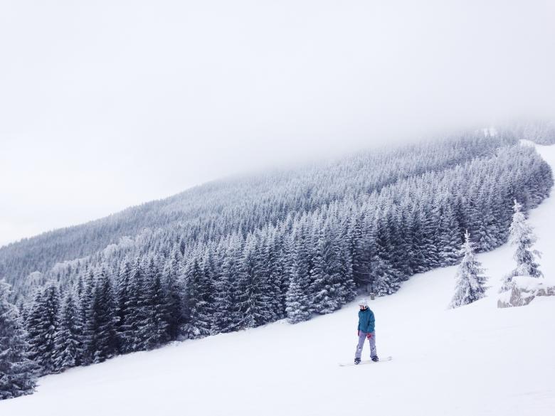 Free stock image of Skiing created by Unsplash